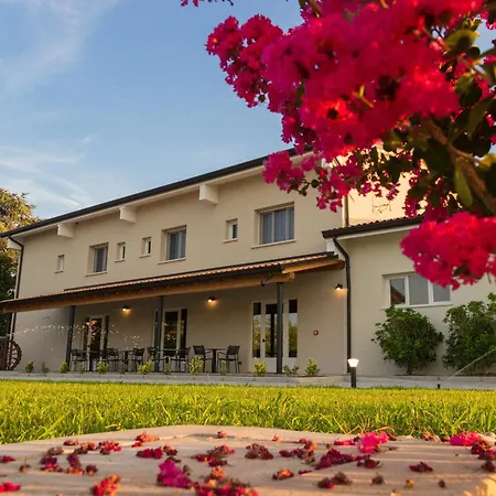 Ca' Manzato Farm stay *